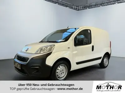 Gebraucht Fiat Fiorino 95 PS (69 kW) 2018 Colore esterno (weiß) Van / Kleinbus