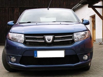 Occasion Dacia Sandero Lauréate 75 ch (55 kW) 2013 Bleue Berline