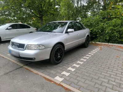 Gebraucht Audi A4 101 PS (74 kW) 1998 Grau Limousine