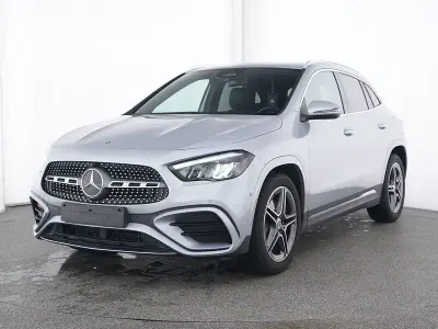 Gebraucht Mercedes GLA200 Advanced Plus 163 PS (119 kW) 2025 Silber SUV