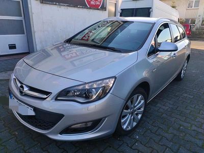 Silber Gebraucht 2013 Opel Astra Innovation Kombi | 4.800 € (Fairer Preis)
