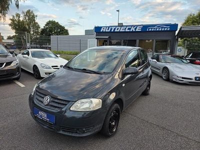 Gebraucht VW Fox Basis 54 PS (39 kW) 2007 Uranograu/cinza urano Kleinwagen