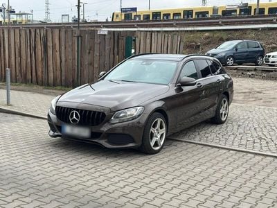 Mercedes C200