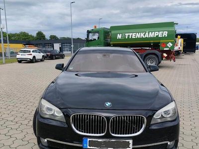 BMW 740