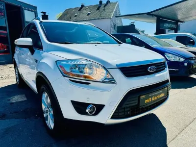 Gebraucht Ford Kuga Titanium 140 PS (102 kW) 2011 Weiß SUV