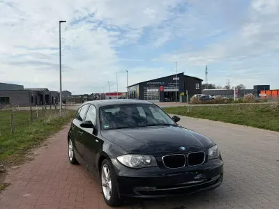 Gebraucht BMW 118 143 PS (105 kW) 2007 Schwarz Kleinwagen