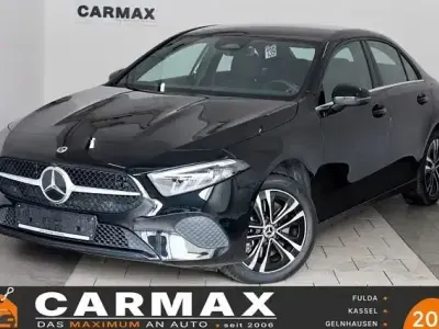 Używany Mercedes A250 218 KM (160 kW) 2023 Czarny Sedan/Limuzyna