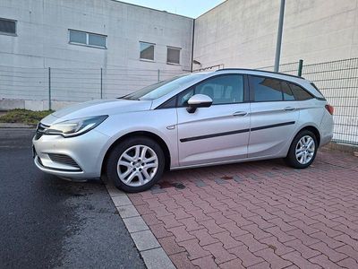 Usata Opel Astra Innovation 110 CV (80 kW) 2018 Argento Station wagon