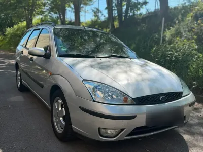 Gebraucht Ford Focus 115 PS (84 kW) 2003 Silber Kombi