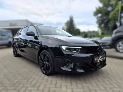 Gebraucht Opel Astra 131 PS (96 kW) 2024 Karbon schwarz Kombi