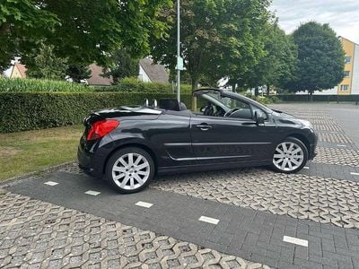 Usata Peugeot 207 CC Platinum 120 CV (88 kW) 2006 Nero Cabrio