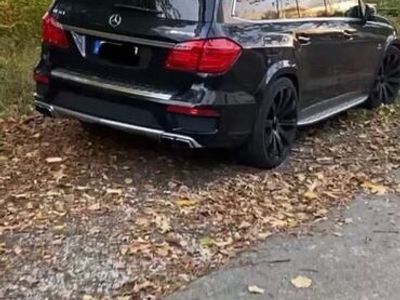 Mercedes GL63 AMG