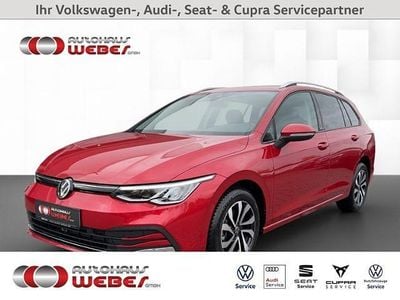 Rot Gebraucht 2023 VW Golf VIII Life Kombi | 23.199 € (Guter Preis)