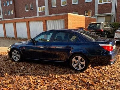Gebraucht BMW 530 272 PS (200 kW) 2007 Blau Limousine