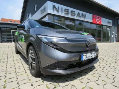 Neu Nissan Leaf Advance 160 kW (218 PS) 2026 Grau SUV