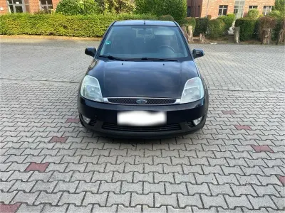 Gebraucht Ford Fiesta 68 PS (50 kW) 2005 Schwarz Kleinwagen