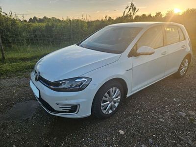 VW e-Golf