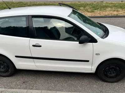 Gebraucht VW Polo 54 PS (39 kW) 2001 Weiß Kleinwagen