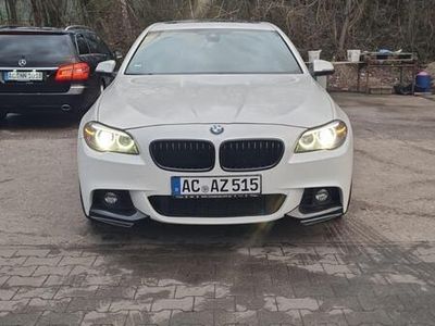 BMW 528