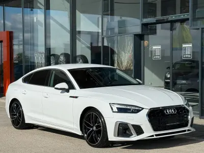 Gebraucht Audi A5 Sportback S-Line 150 PS (110 kW) 2022 Ibisweiß Kleinwagen