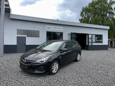 Gebraucht Opel Astra 122 PS (89 kW) 2020 Schwarz Kombi