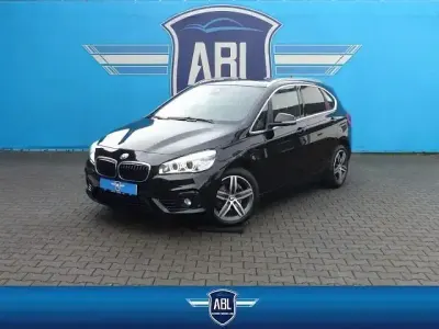 Gebraucht BMW 218 Active Tourer Performance 150 PS (110 kW) 2014 Schwarz Van / Kleinbus