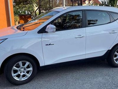 Weiß Gebraucht 2013 Hyundai ix35 Style SUV | 9.999 € (Fairer Preis)