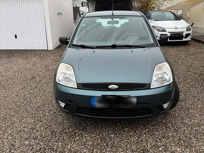 Gebraucht Ford Fiesta 69 PS (50 kW) 2002 Kleinwagen