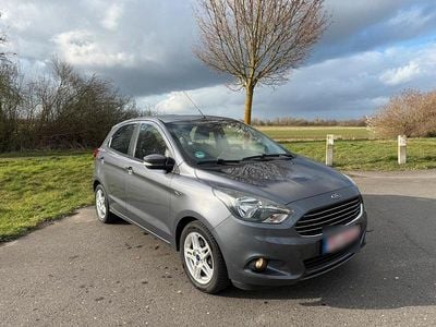 Gebraucht Ford Ka Plus 85 PS (62 kW) 2016 Kleinwagen