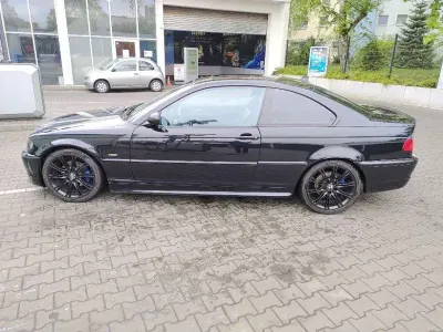 Gebraucht BMW 325 197 PS (144 kW) 2001 Schwarz Coupé