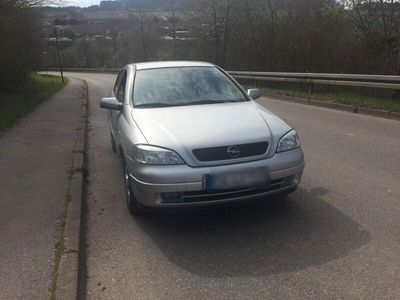 gebraucht Opel Astra 1.6 - Silberpfeil