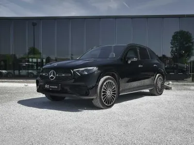 Second-hand Mercedes GLC300e AMG 197 CP (144 kW) 2023 Negru Berlinǎ