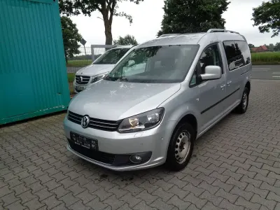 Gebraucht VW Caddy Comfortline 140 PS (102 kW) 2015 Silber Van / Kleinbus