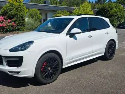 Gebraucht Porsche Cayenne 441 PS (324 kW) 2016 Weiß SUV