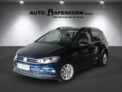 Gebraucht VW Golf VII Highline 131 PS (96 kW) 2019 Blau SUV