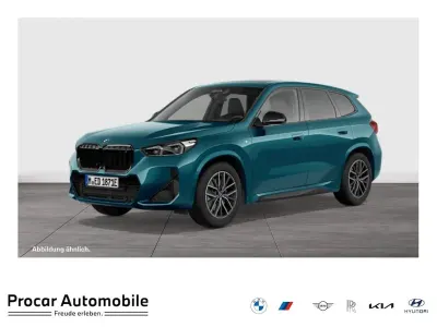 Gebraucht BMW iX1 M Sport 230 kW (313 PS) 2023 Blau SUV