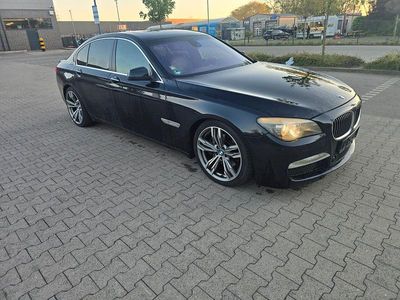 Usado BMW 730L 245 HP (180 kW) 2009 Azul Sedan