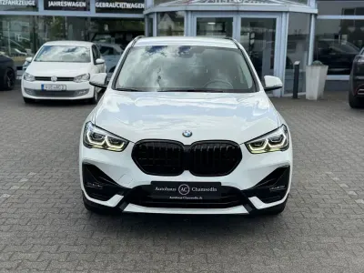 Gebraucht BMW X1 Sport Line 190 PS (139 kW) 2020 Alpinweiss iii SUV