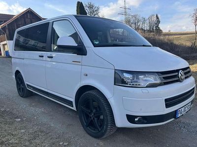 Gebraucht VW Multivan Edition 179 PS (131 kW) 2014 Weiß Van