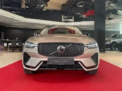 Gebraucht Volvo XC60 Plus 398 PS (292 kW) 2025 Grau SUV