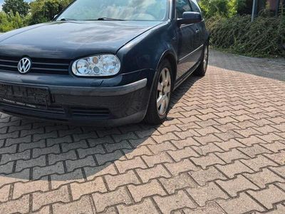 VW Golf IV