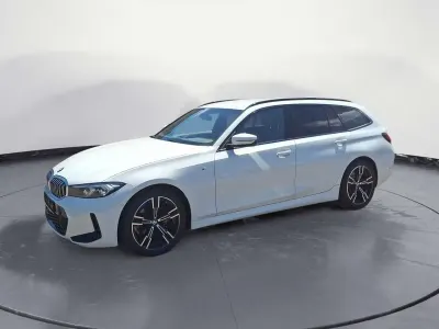 Gebraucht BMW 318 M Sport 156 PS (114 kW) 2025 Weiß Kombi
