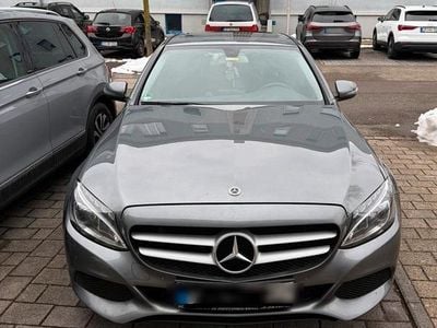 Gebraucht Mercedes C200 136 PS (100 kW) 2017 Gelb Kleinwagen