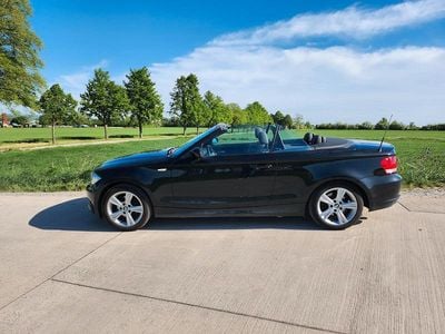 Gebraucht BMW 120 Cabriolet 170 PS (125 kW) 2008 Schwarz Cabrio