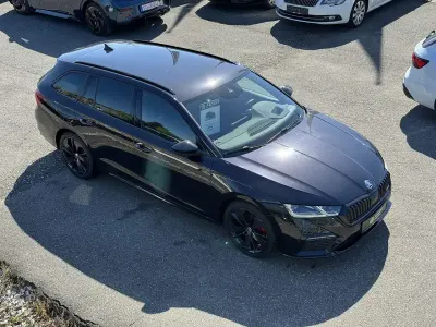 Gebraucht Skoda Octavia RS 200 PS (147 kW) 2023 Black magic perleffekt Kombi