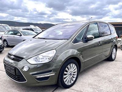 Gebraucht Ford S-MAX Titanium 140 PS (102 kW) 2014 Grau Van / Kleinbus