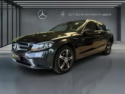 Gebraucht Mercedes C220 Avantgarde 194 PS (142 kW) 2020 Grau Limousine