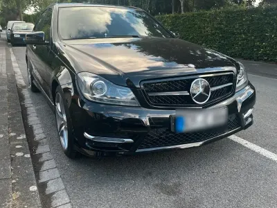 Gebraucht Mercedes C350 AMG line 306 PS (225 kW) 2013 Schwarz Limousine