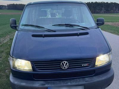 Second-hand VW T4 151 CP (111 kW) 1999 Albastru Van