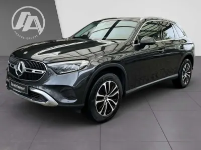 Gebraucht Mercedes GLC220 Avantgarde 197 PS (144 kW) 2023 Grau SUV